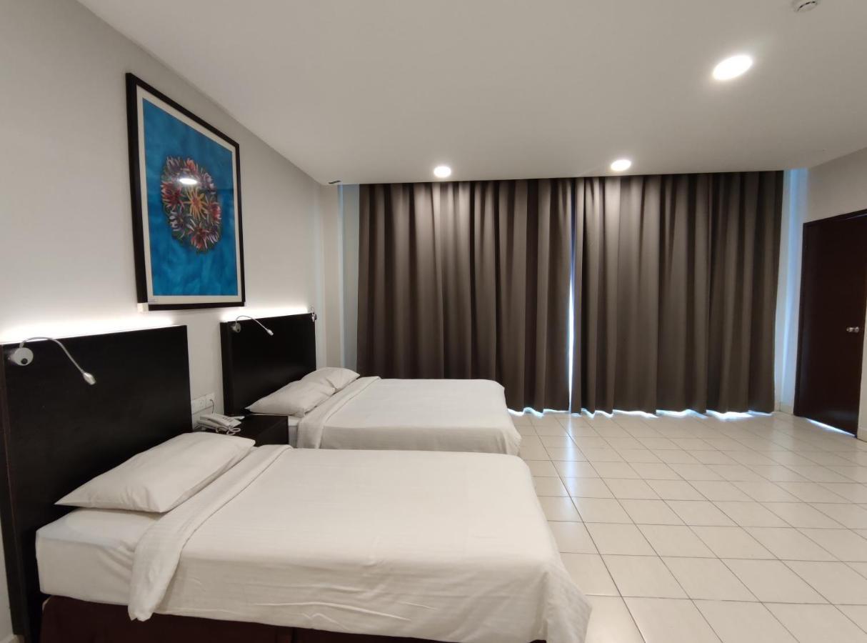 Hotel Penawar *